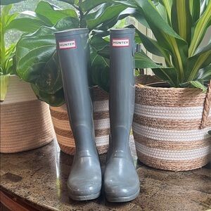 Hunter Classic Gray Rain Boots